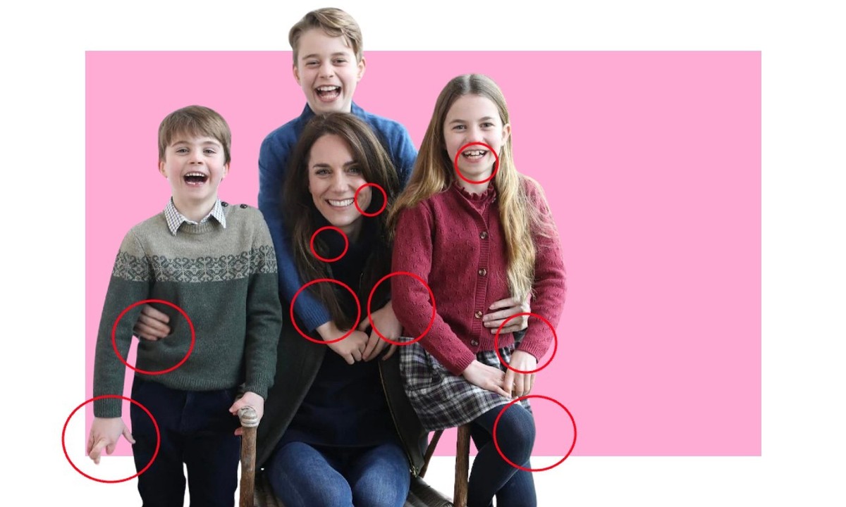 Les observateurs n'ont pas tardé à signaler des dizaines de mauvaises retouches sur la photo de famille publiée par Kate et William dimanche, pour la fête des Mères.