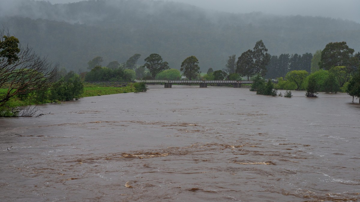 epa10240095 The Mersey River from Railton Road bridge at Kimberley, Tasmania, Australia, 13 October 2022. Heavy rain that began on Wednesday night is expected to continue into Friday morning across th ...