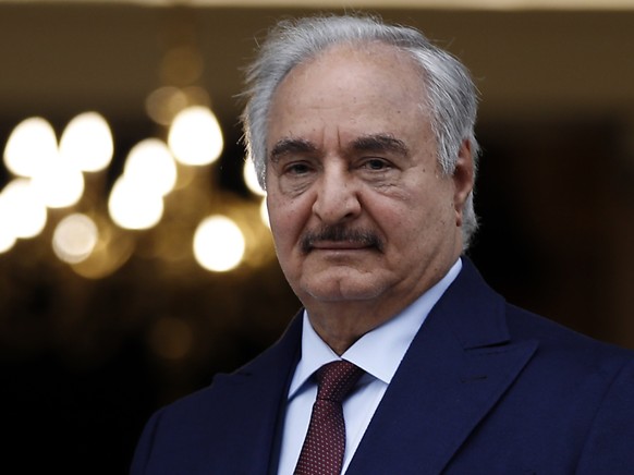 ARCHIV - Chalifa Haftar, General in Libyen. Foto: Thanassis Stavrakis/AP/dpa