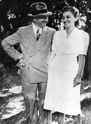 Nicht sehr intim: Hitler und Eva Braun.