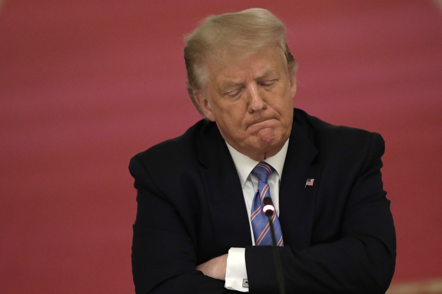 epa08533348 US President Donald J. Trump participates during a National Dialogue on Safely Reopening Schools at the White House in Washington, DC, USA, on 07 July 2020. EPA/Yuri Gripas / POOL world ri ...