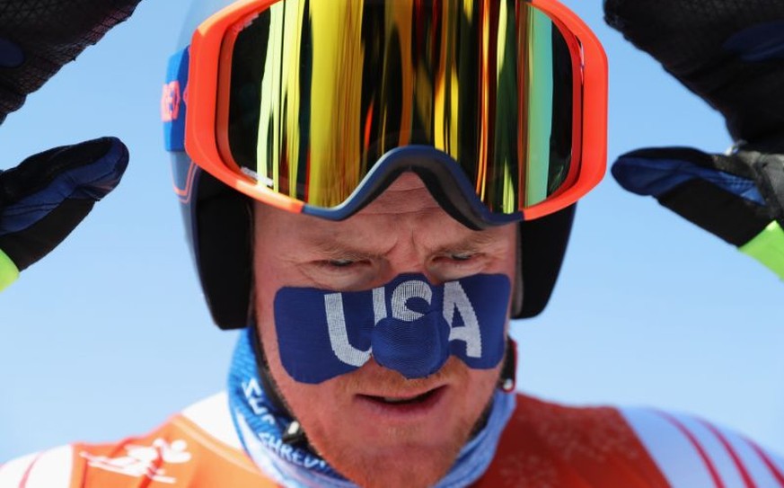 Dick eingepackte Nase bei Ted Ligety.