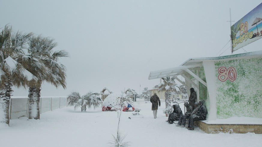 Rimini, when not only Richie Bravo but also the snow comes.