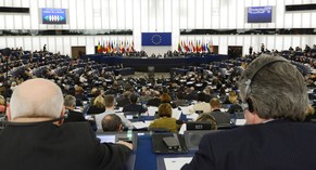 EU-Parlament verabschiedet gemeinsame Entschliessung gegen Russland.&nbsp;