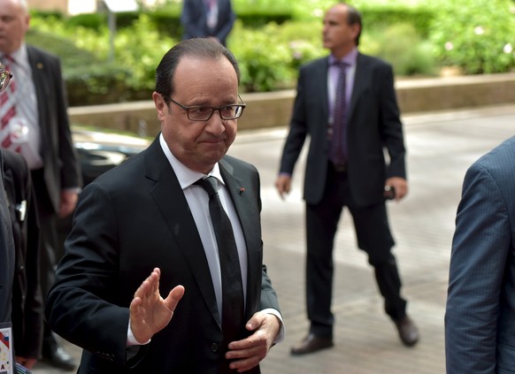 France&#039;s President Francois Hollande arrives at the EU Council headquarters at the start of a European Union leaders summit in Brussels, Belgium, June 26, 2015. REUTERS/Eric Vidal