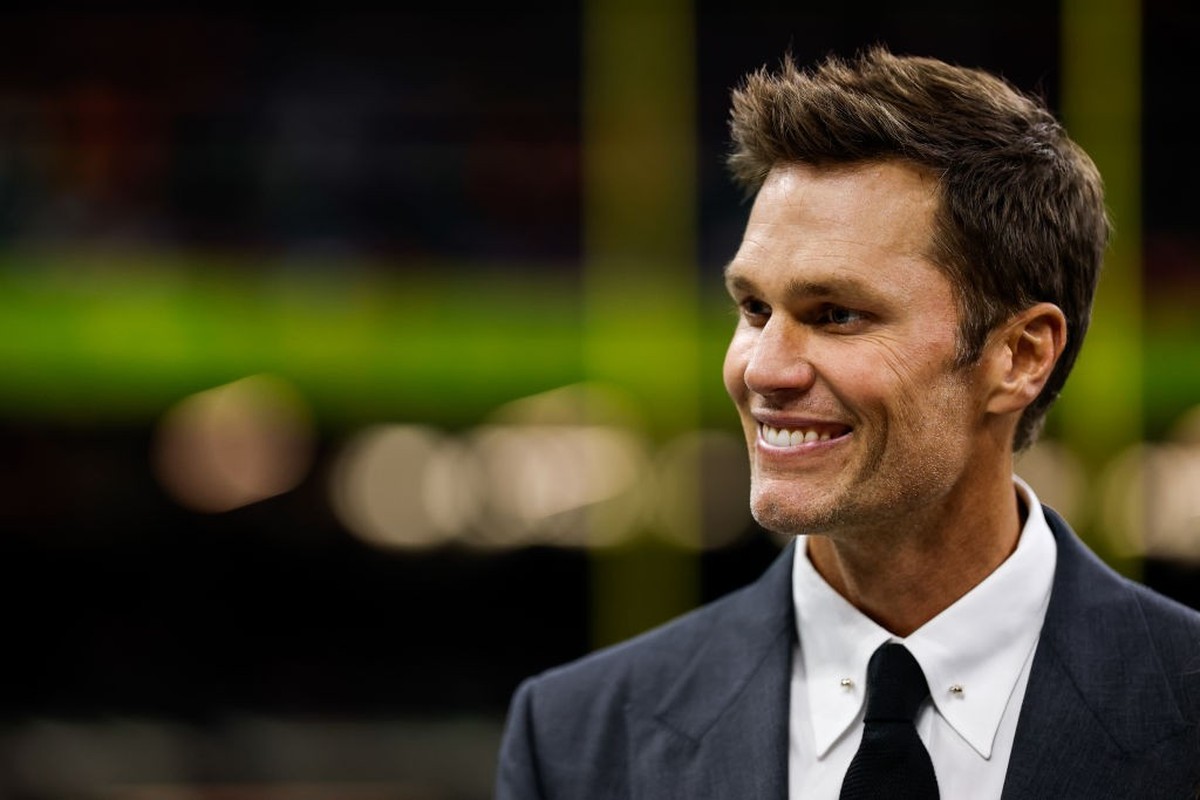 NEW ORLEANS, LOUISIANA - FEBRUARY 9: Retired football player and Fox Sports analyst Tom Brady looks on prior to Super Bowl LIX between the Kansas City Chiefs and the Philadelphia Eagles at Caesars Sup ...