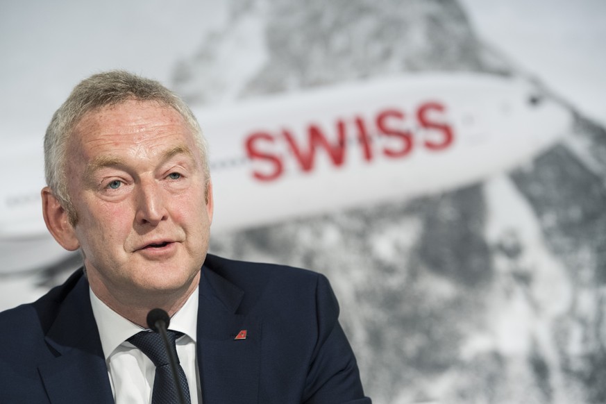 CEO Thomas Kluehr spricht an der Bilanzmedienkonferenz der Swiss International Air Lines, aufgenommen am Donnerstag, 16. Maerz 2017 in Kloten Zuerich. (KEYSTONE/Ennio Leanza)

Thomas Kluehr, CEO Swiss ...