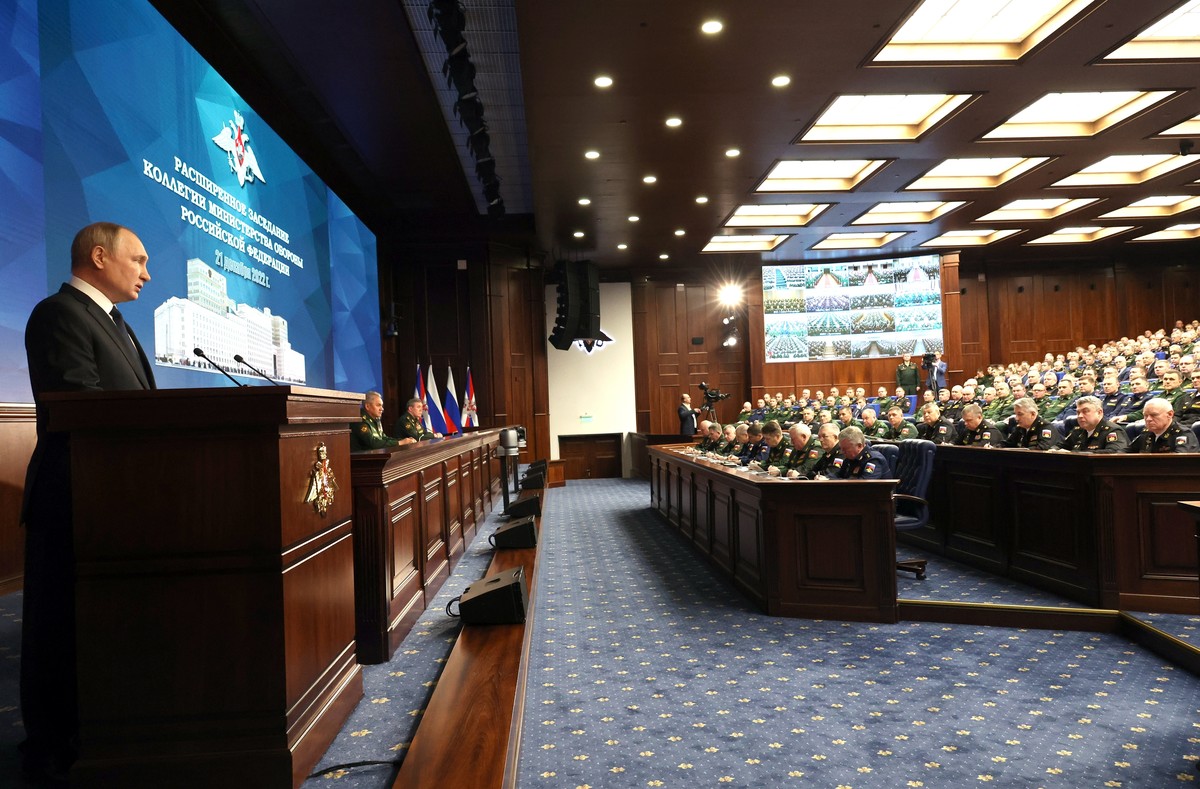 Russian President Vladimir Putin delivers his speech during a meeting with senior military officers in Moscow, Russia, Wednesday, Dec. 21, 2022. (Mikhail Kuravlev/Pool Photo via AP)