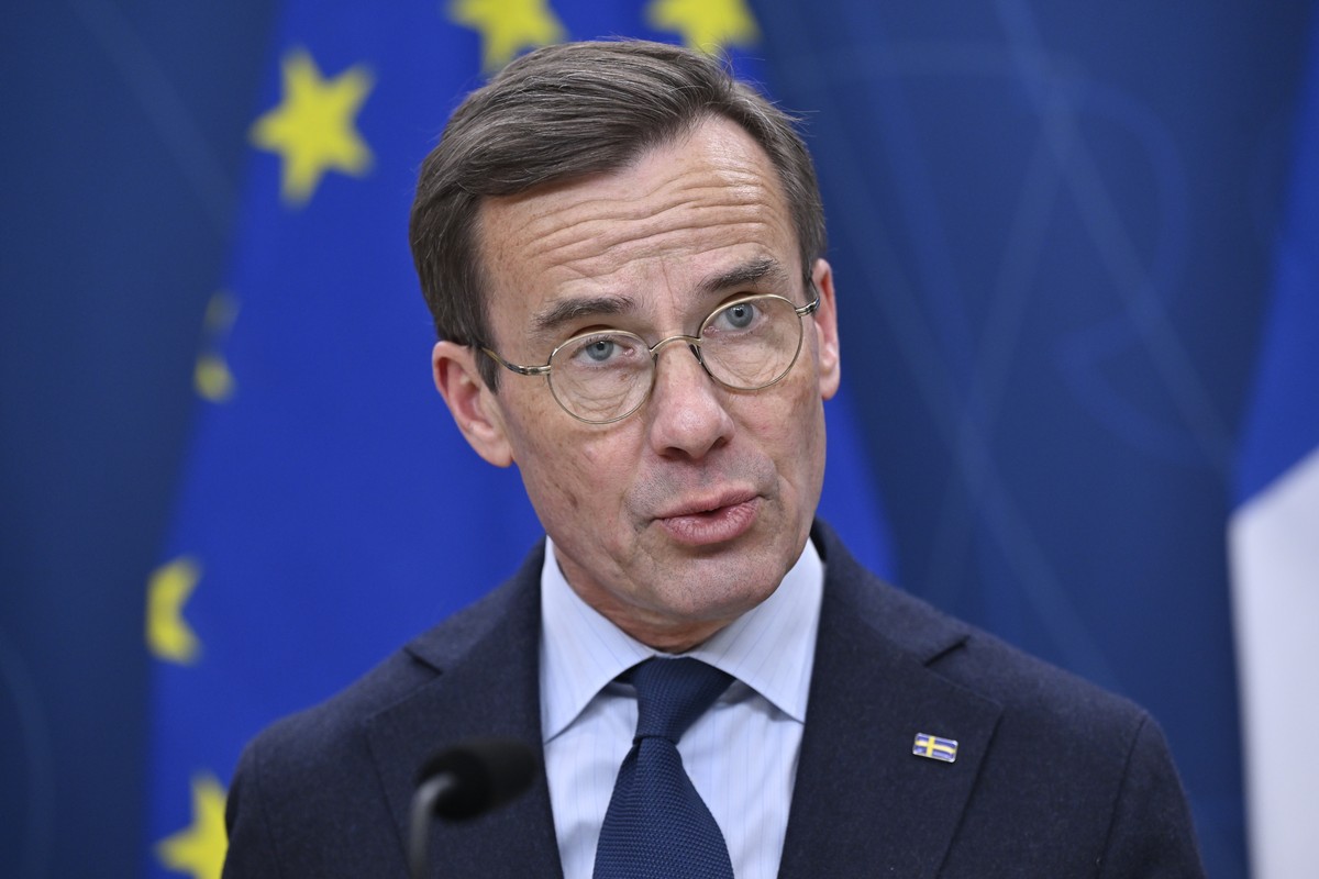 epa11089900 Sweden's Prime Minister Ulf Kristersson holds a news conference together with .the prime minister of Finland and the President of the European Commission (both not pictured) in Stockh ...