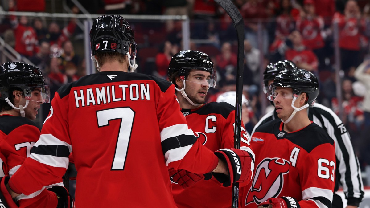 Meier und Hischier mit Skorern: Devils feiern Kantersieg
