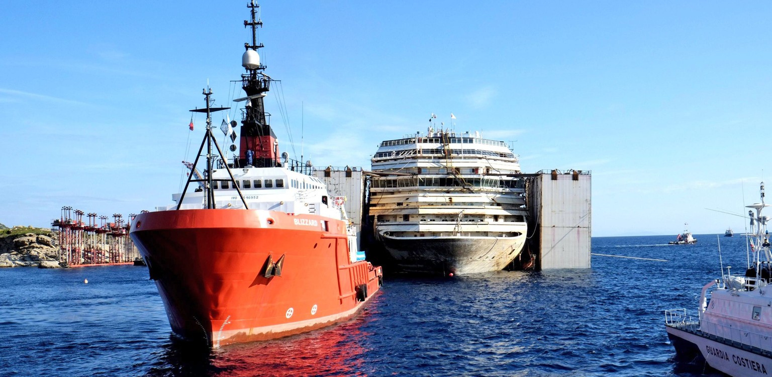 Die Costa Concordia hat heute ihre letzte Reise angetreten.