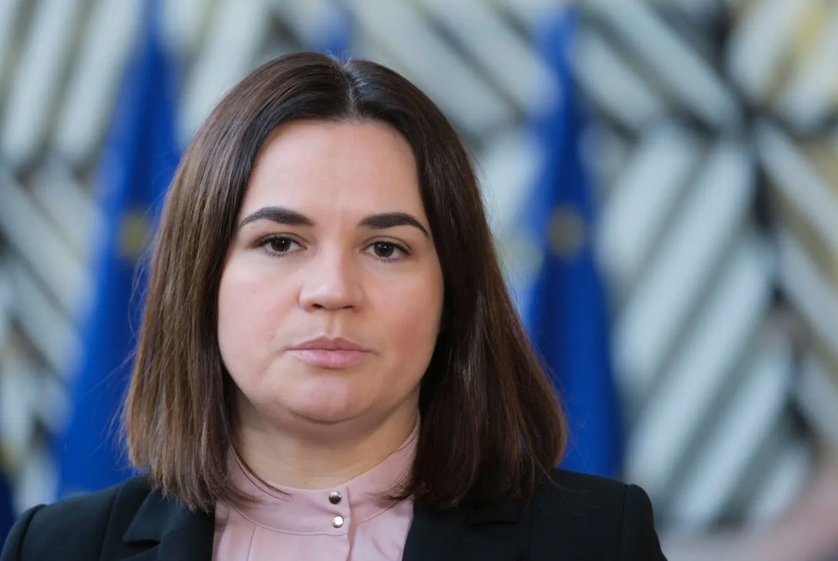 Svetlana Tichanovskaya est le visage de l'opposition biélorusse. Un tribunal de Minsk l'a condamnée cette semaine par contumace à quinze ans de prison.