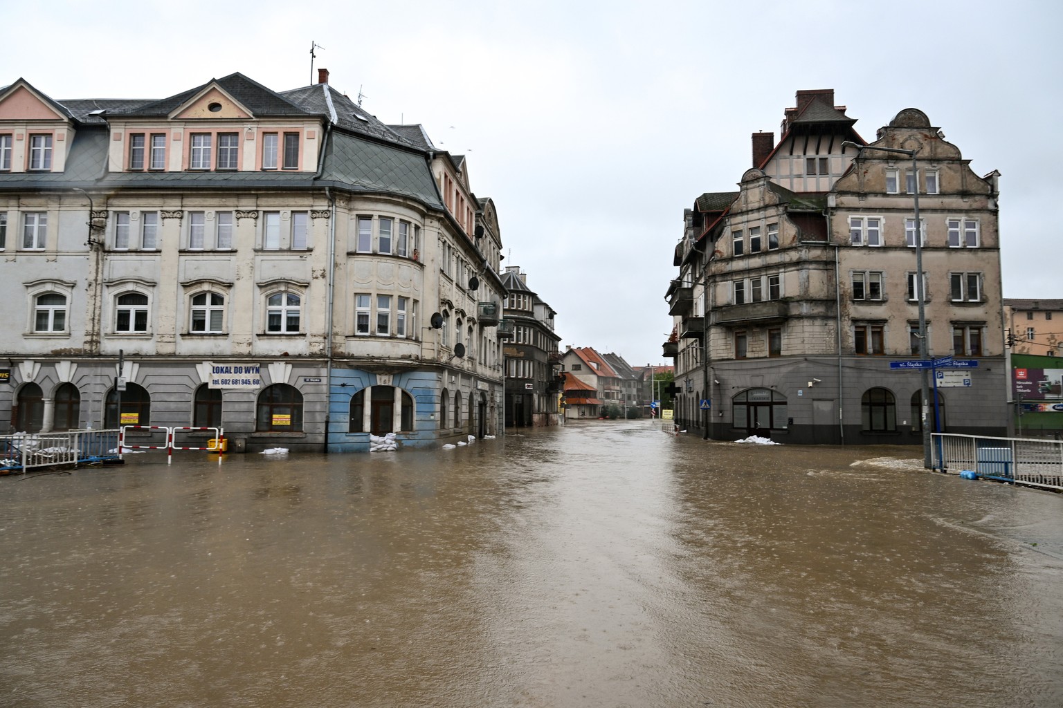 epa11605294 Flooded streets after heavy rainfall in Klodzko, southwestern Poland, 15 September 2024. The next 24-36 hours will be crucial for the southern regions of Poland experiencing record downpou ...