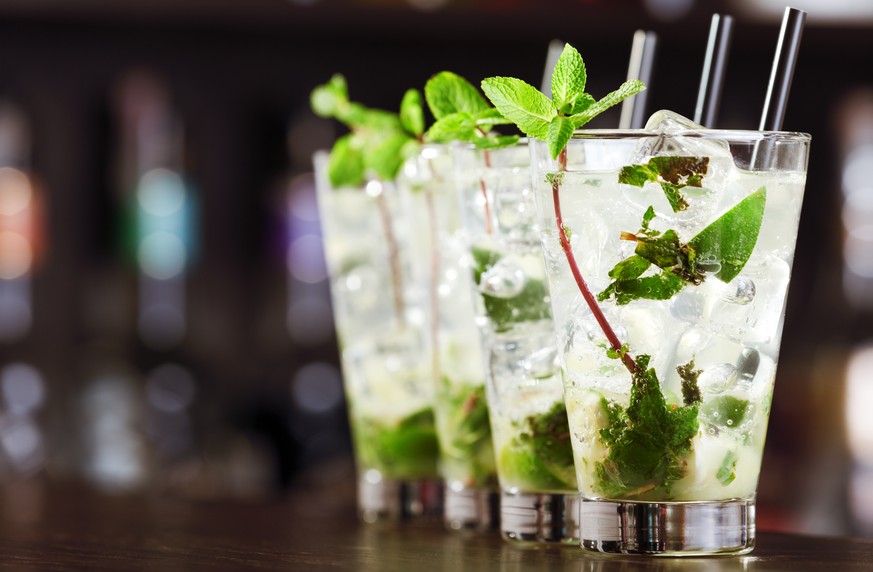 mojito rum cocktail alkohol