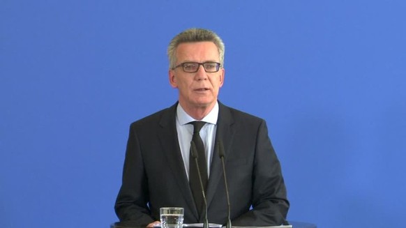 radar-reuters HINWEIS: Dieser Text wird Ihnen ohne Sprechertext geliefert.O-TON THOMAS DE MAIZIERE, BUNDESINNENMINISTER (CDU):&quot;Meine Damen und Herren, wir müssen den Zusammenhalt der hier lebende ...