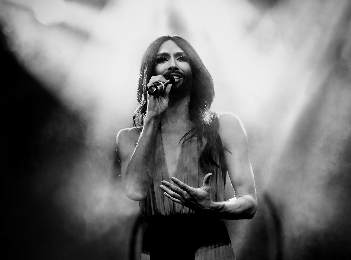 So? Ganz sicher nicht! Die gute Conchita muss den Herren von der «Weltwoche» Schauer der Verzweiflung einjagen.