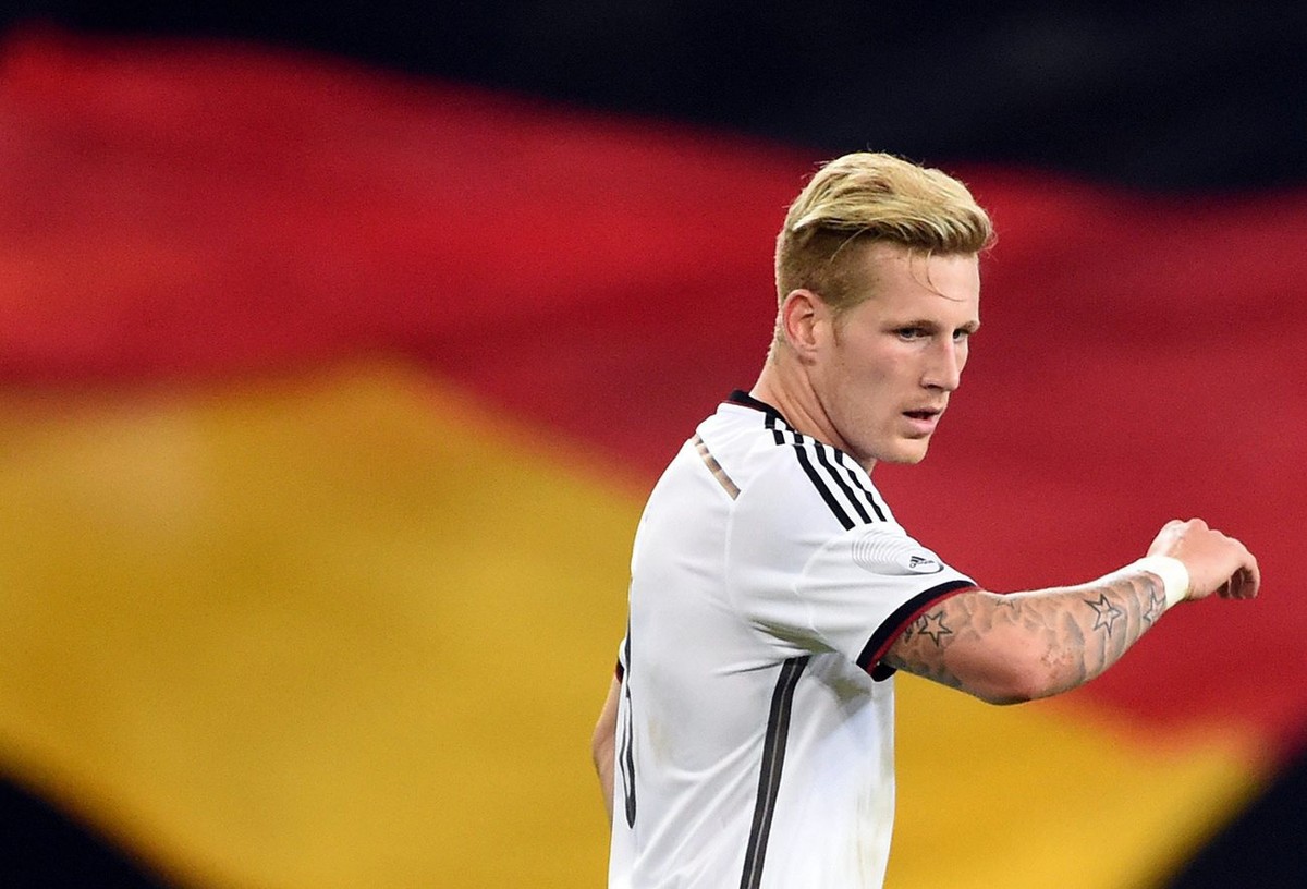 epa04204405 Andre Hahn of Germany reacts during the international friendly soccer match Germany vs Poland in Hamburg, Germany, 13 May 2014. EPA/MARCUS BRANDT