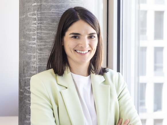 Prof. Dr. Julia Blassnig, Kommunikationswissenschaftlerin.