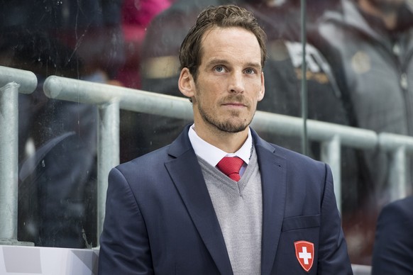 Switzerland&#039;s Headcoach Patrick Fischer is pictured during the Swiss Ice Hockey Challenge 2016 between Switzerland and France, at the Tissot Arena in Biel, Friday, 16 December 2016. (KEYSTONE/Ant ...