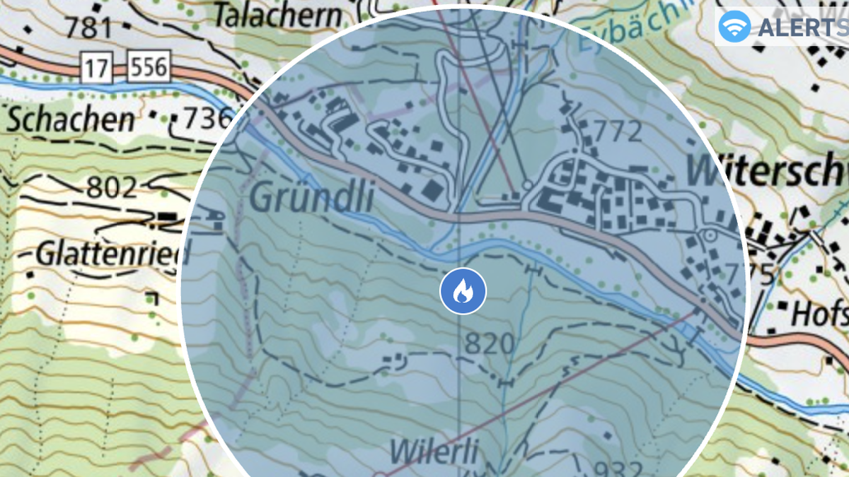 Mehrere-Personen-evakuiert-Schreinerei-im-Urner-Sch-chental-steht-in-Vollbrand