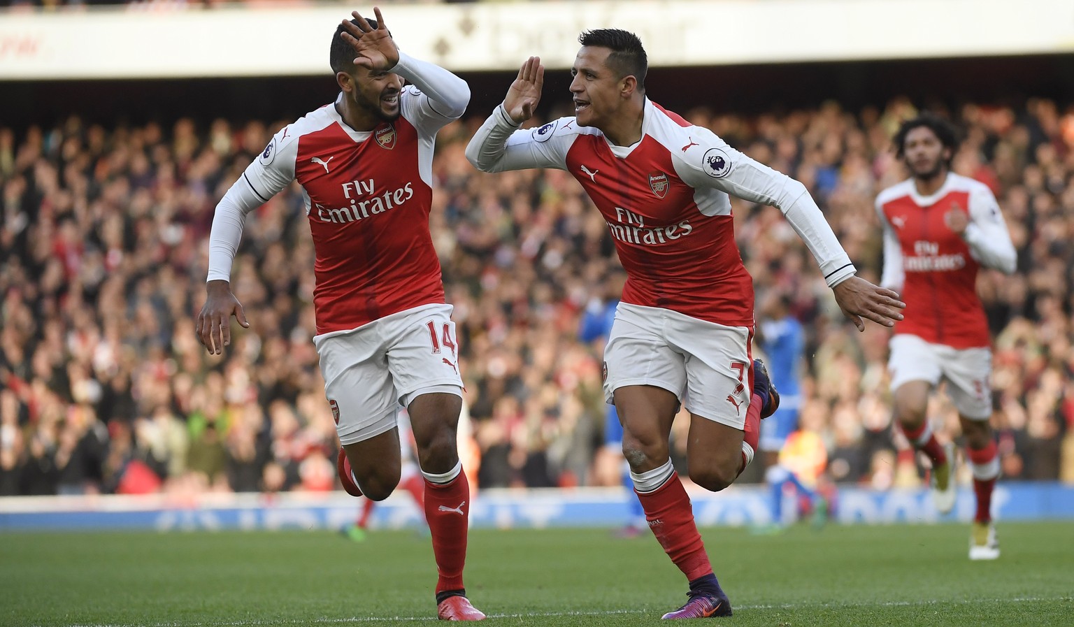 Britain Football Soccer - Arsenal v AFC Bournemouth - Premier League - Emirates Stadium - 27/11/16 Arsenal&#039;s Alexis Sanchez celebrates scoring their first goal Reuters / Toby Melville Livepic EDI ...