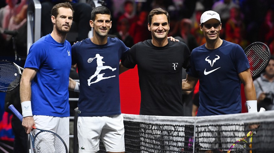 epa10199155 (L-R) Britain&#039;s Andy Murray, Serbia&#039;s Novak Djokovic, Switzerland&#039;s Roger Federer and Spain&#039;s Rafael Nadal pose for photographs during a practice session of team Europe ...