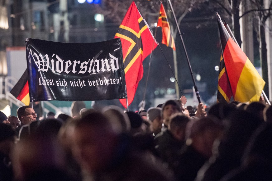 «Herr Steiger, wie einfach ist es, auf Facebook eine Straftat zu planen?» – «Kein Problem, sehr einfach!»