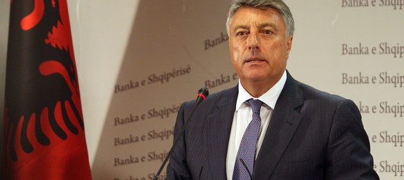 Ardian Fullani, Direktor der albanischen Nationalbank