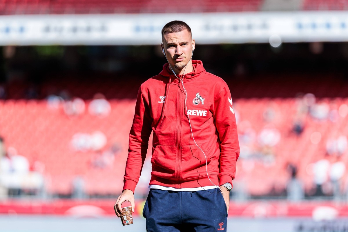 1. Fu�ball Bundesliga: 1. FC N�rnberg - 1. FC K�ln 09.05.2025 Tim Lemperle 1. FC K�ln, 19 w�hrend der Platzbegehung 1. Fu�ball Bundesliga, 1. FC N�rnberg - 1. FC K�ln, N�rnberg, Max-Morlock-Stadion am ...