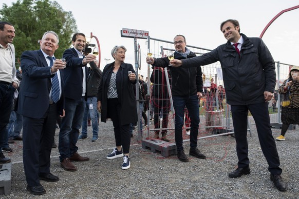 Der Kreuzlinger Stadtpraesident Thomas Niederberger, die Thurgauer Regierungsraetin Cornelia Komposch, der Konstanzer Oberbuergermeister Ulrich Burchhardt, und Zeno Danner, Landrat Konstanz, von links ...