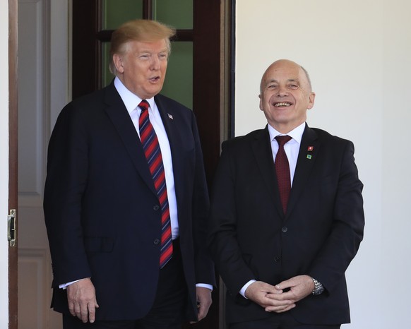 President Donald Trump welcomes Switzerland&#039;s Federal President Ueli Maurer to the White House in Washington, Thursday, May 16, 2019. (AP Photo/Manuel Balce Ceneta)