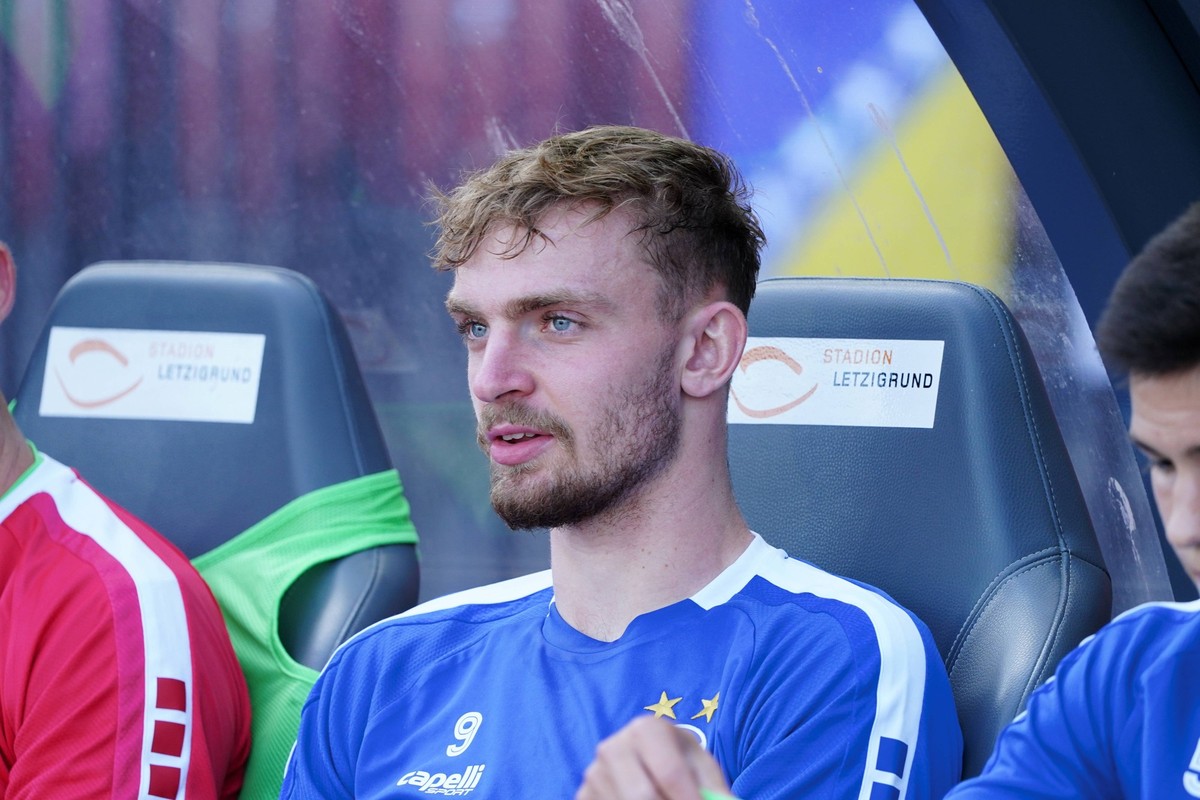 Foto Manuel Geisser 22.07.2023 Fussball Herren Super League Saison 20213/20214 Grasshopper Club Zuerich - Servette FC Bild :Bradley Fink GC Einzelbild Aktion *** photo Manuel Geisser 22 07 2023 footba ...