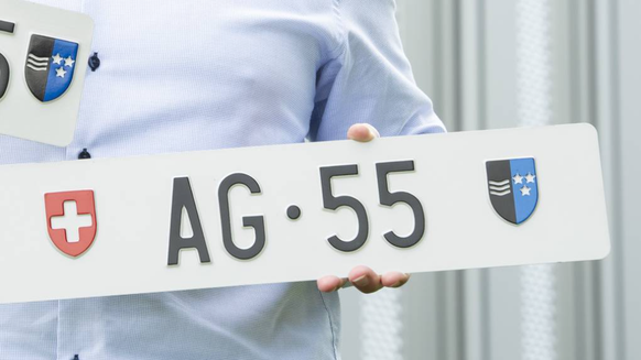 Mit dem Geld, das «AG 55» kostete, hätte man über 6000 Rüeblitorten kaufen können.