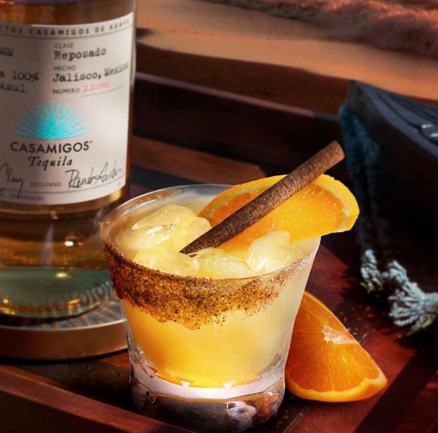 «Casamigos»-Tequila – «Casamigos» ist übrigens ein Wortspiel, das etwa «Haus von Freunden» bedeutet. Clooney und Gerber haben benachbarte Ferienhäuser in Mexiko.&nbsp;