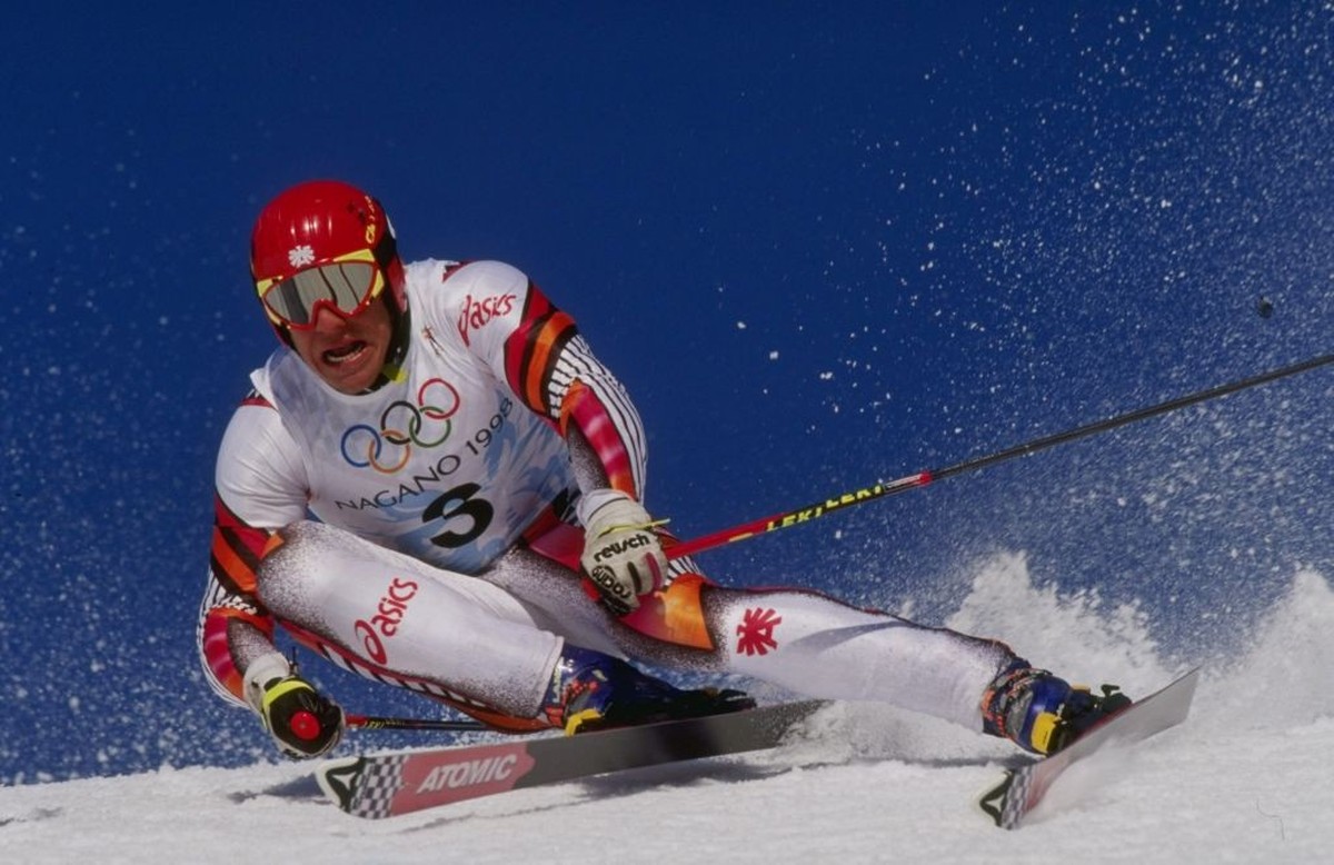19 Feb 1998: Hermann Maier of Austria wins the gold medal in the mens giant slalom at Shiga Kogen during the 1998 Olympic Winter Games in Nagano, Japan. \ Mandatory Credit: Shaun Botterill /Allsport