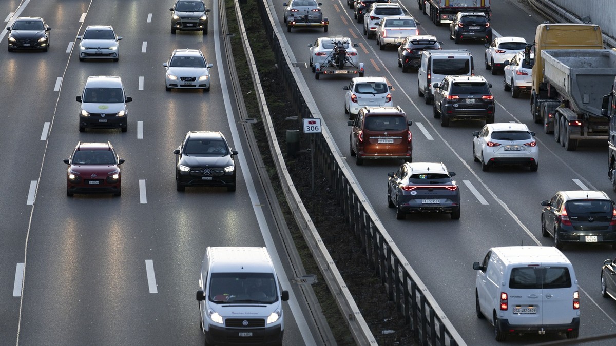 In-der-Schweiz-nimmt-der-Verkehr-zu-Kosten-wachsen