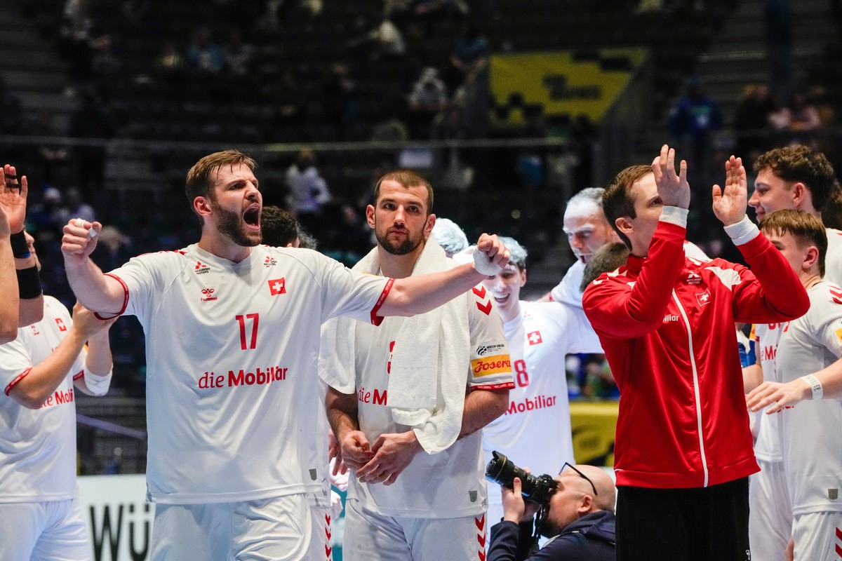 Switzerland's Samuel Röthlisberger and Lucas Meister after the European Championship men's handball match between Montenegro and Switzerland in Unity Arena in Fornebu, Norway, Tuesday, Jan.  ...