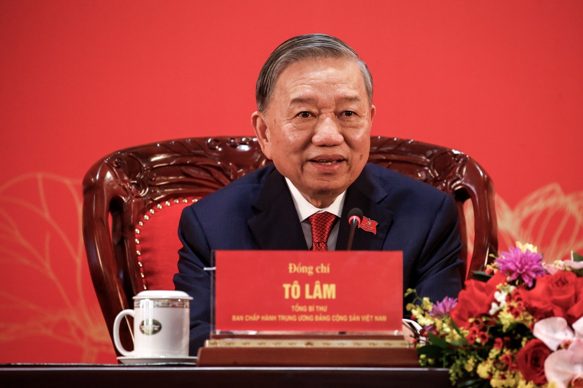 epa12673805 Vietnam's re-elected Communist Party General Secretary To Lam speaks during a press conference after the closing session of the 14th National Congress of the Communist Party of Vietna ...