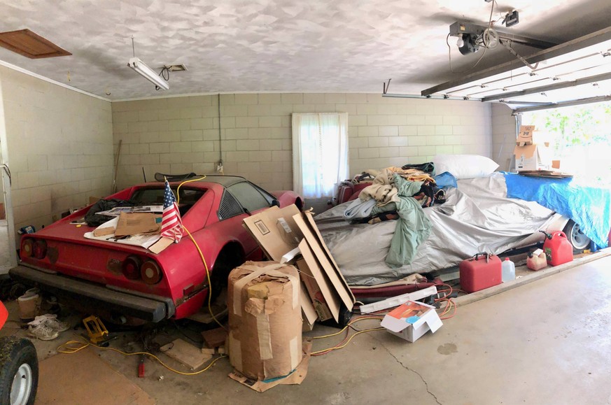 Ferrari in Garage gefunden