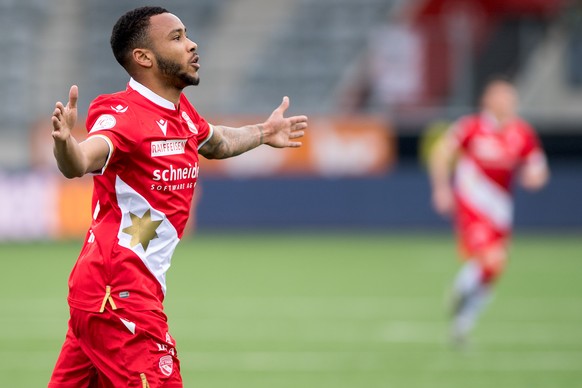 Thuns Chris Kablan jubelt ueber sein Tor zum 1:0 im Fussball Meisterschaftsspiel der Super League zwischen dem FC Thun und dem FC Lugano, am Sonntag, 09. Februar 2020, in der Stockhorn Arena in Thun.  ...