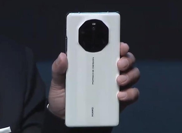 Huawei Mate 40 Pro Porsche Edition