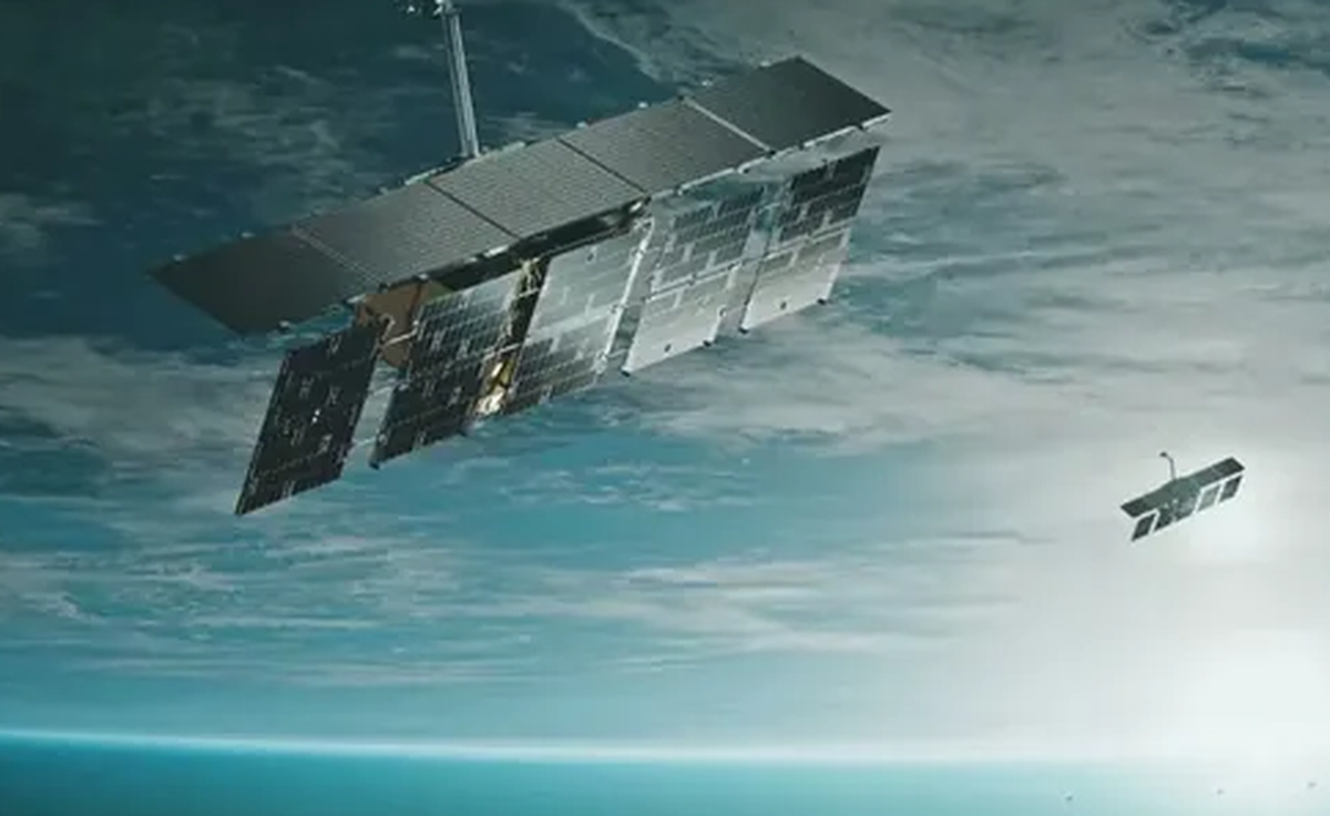 satellite iceye
