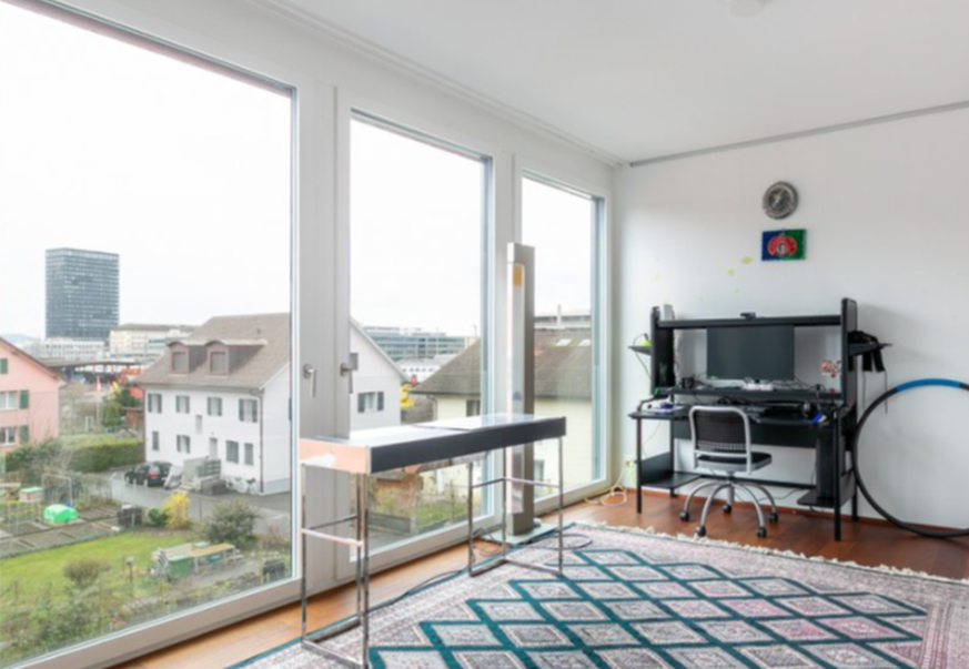 Wohnen ist Luxus-Serie: Wohnungsbesichtigung einer teueren Wohnung in der Stadt Zug für 7&#039;700 Franken Miete im Monat.