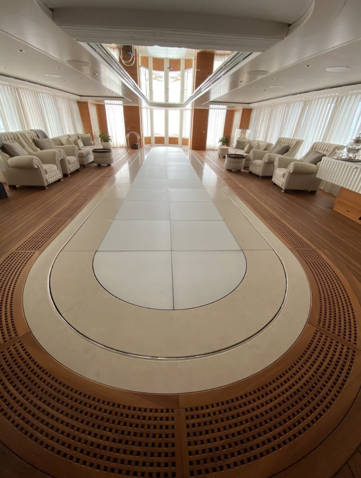 Superyacht vladimir poutine
