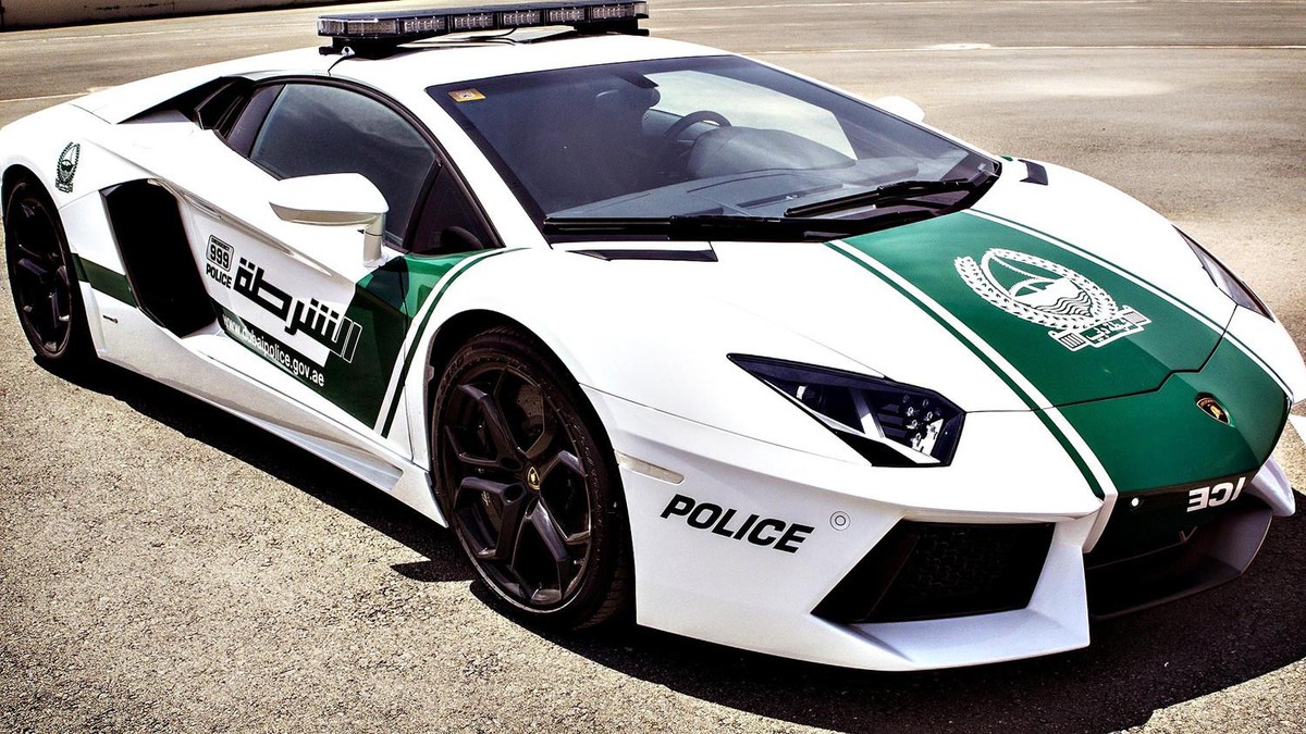 police dubaï lambo