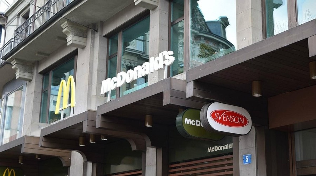 Der McDonald's am Bahnhofplatz Zürich hat fast 4000 Bewertungen