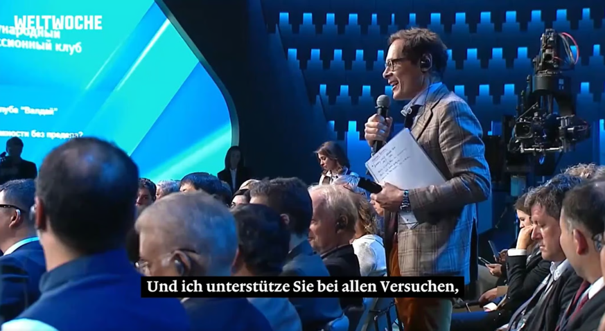 Durfte nochmals ans Mikrofon, nachdem Putin ihn dazu eingeladen hatte: Journalist Roger Köppel.