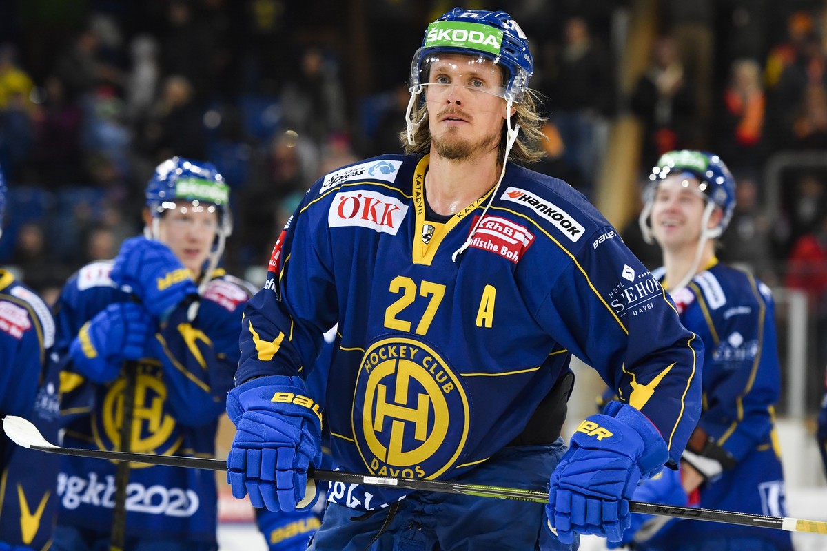 Davos' Magnus Nygren beim Eishockey-Qualifikationsspiel der National League zwischen dem HC Davos und dem EHC Biel, am Sonntag, 5. Januar 2020, im Eisstadion in Davos. (KEYSTONE/Gian Ehrenzeller)