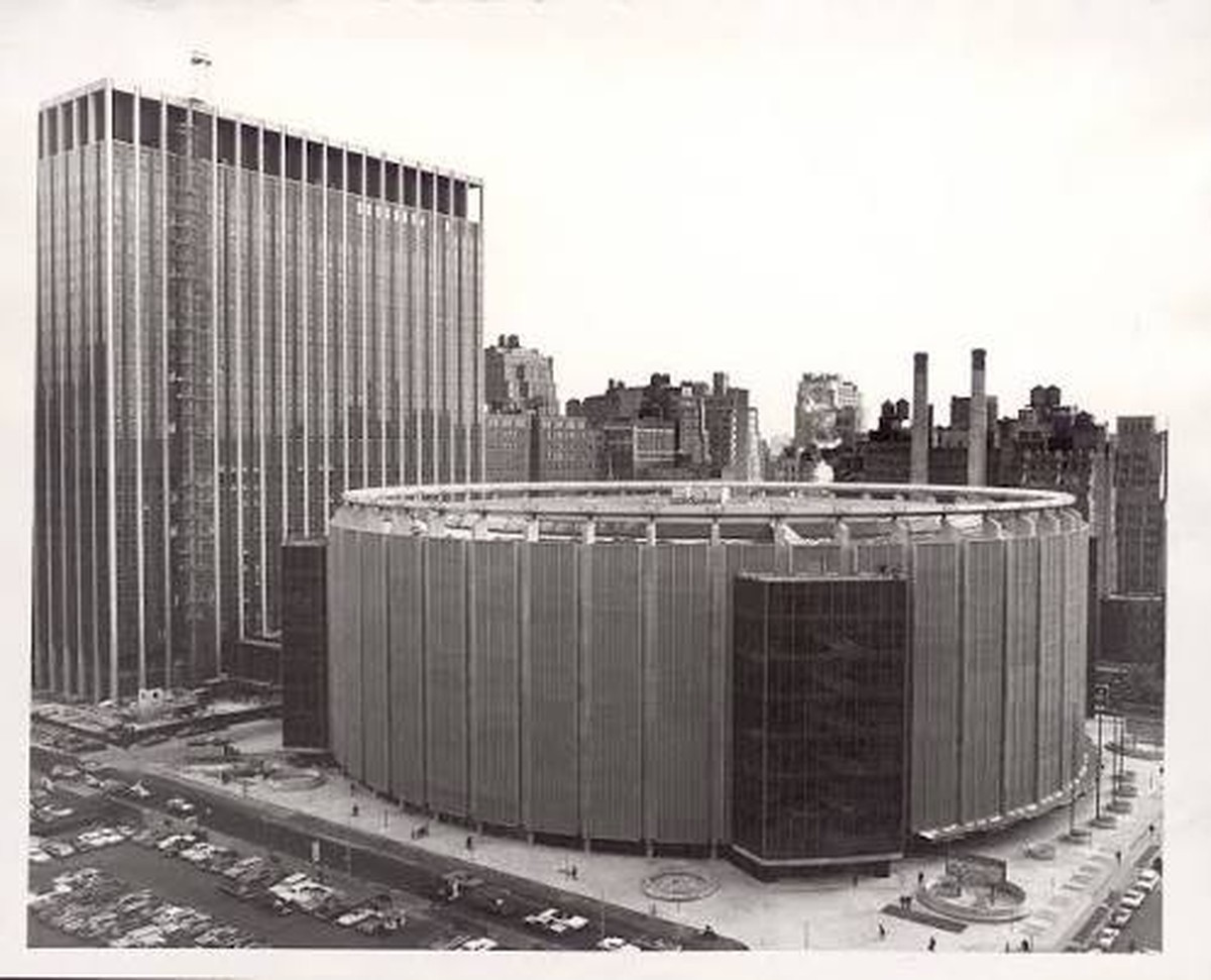 Le Madison Square Garden actuel, lors de sa construction en 1968.