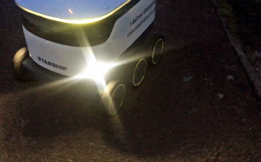 Wir leben in der Zukunft! Meine Begegnung mit einem Roboter in der englischen Provinz
